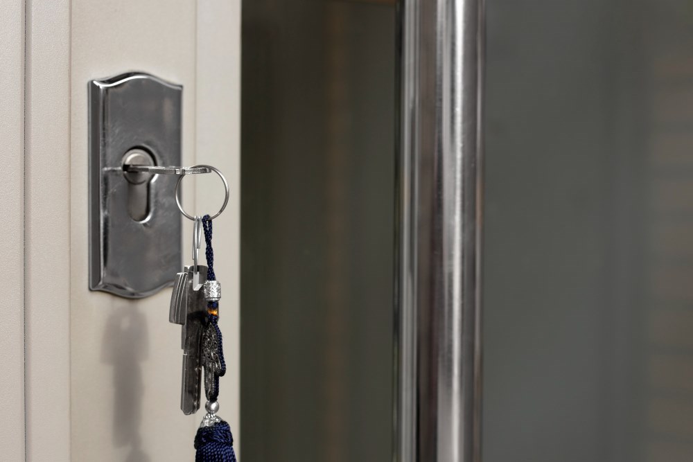 Qué cerradura poner en una puerta
